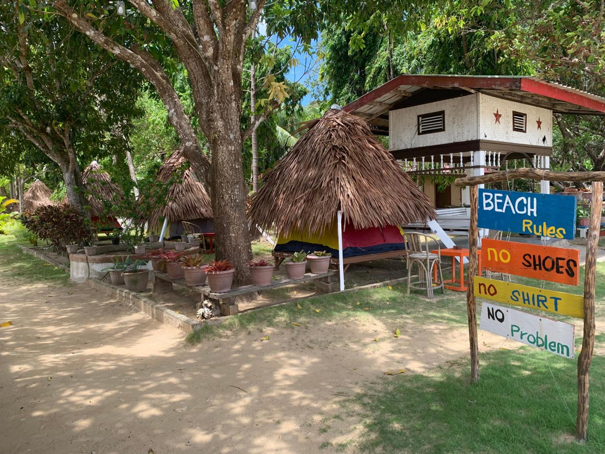 Pangulatan Beach Resort El Nido Rom bilde