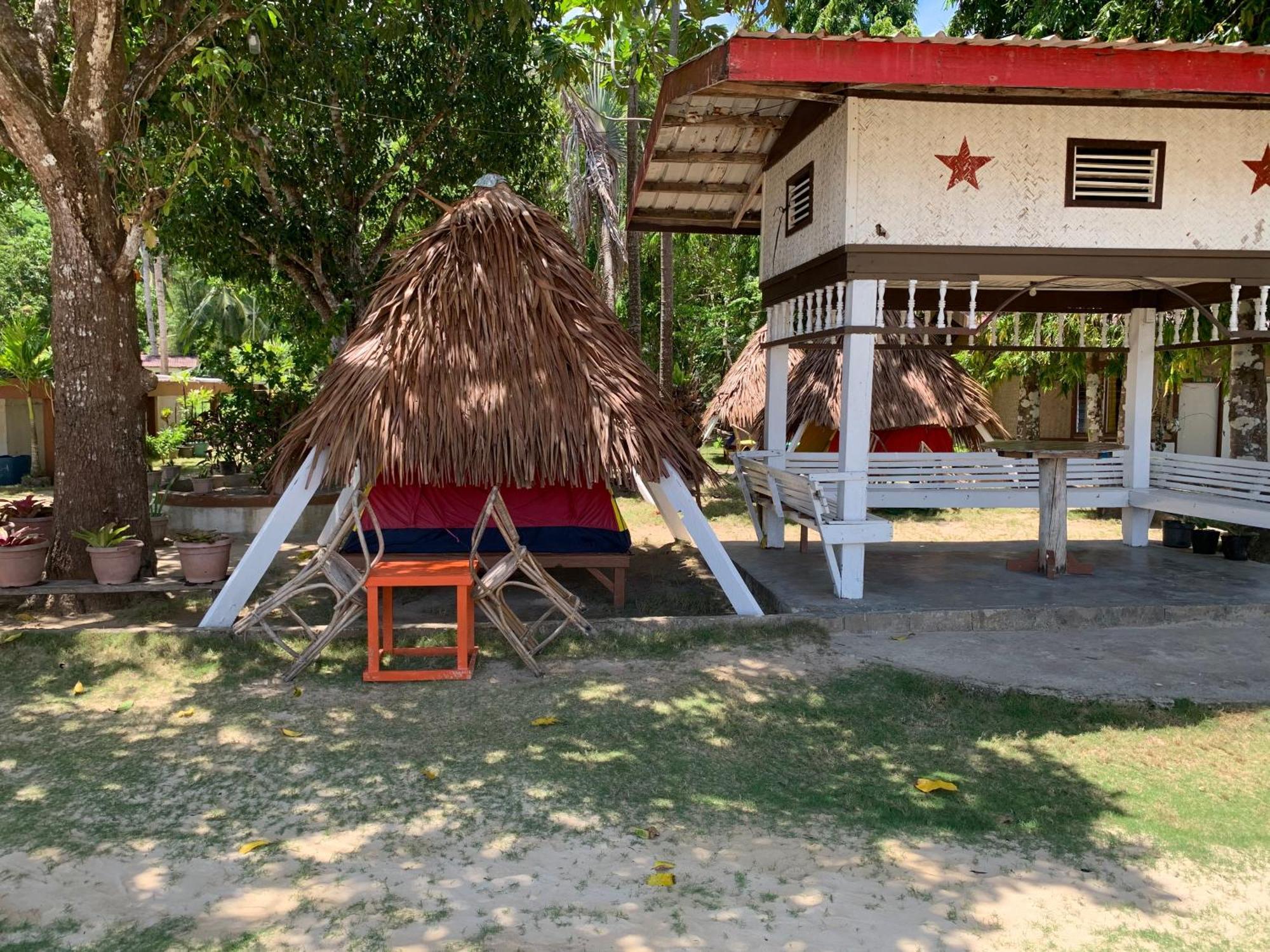 Pangulatan Beach Resort El Nido Rom bilde